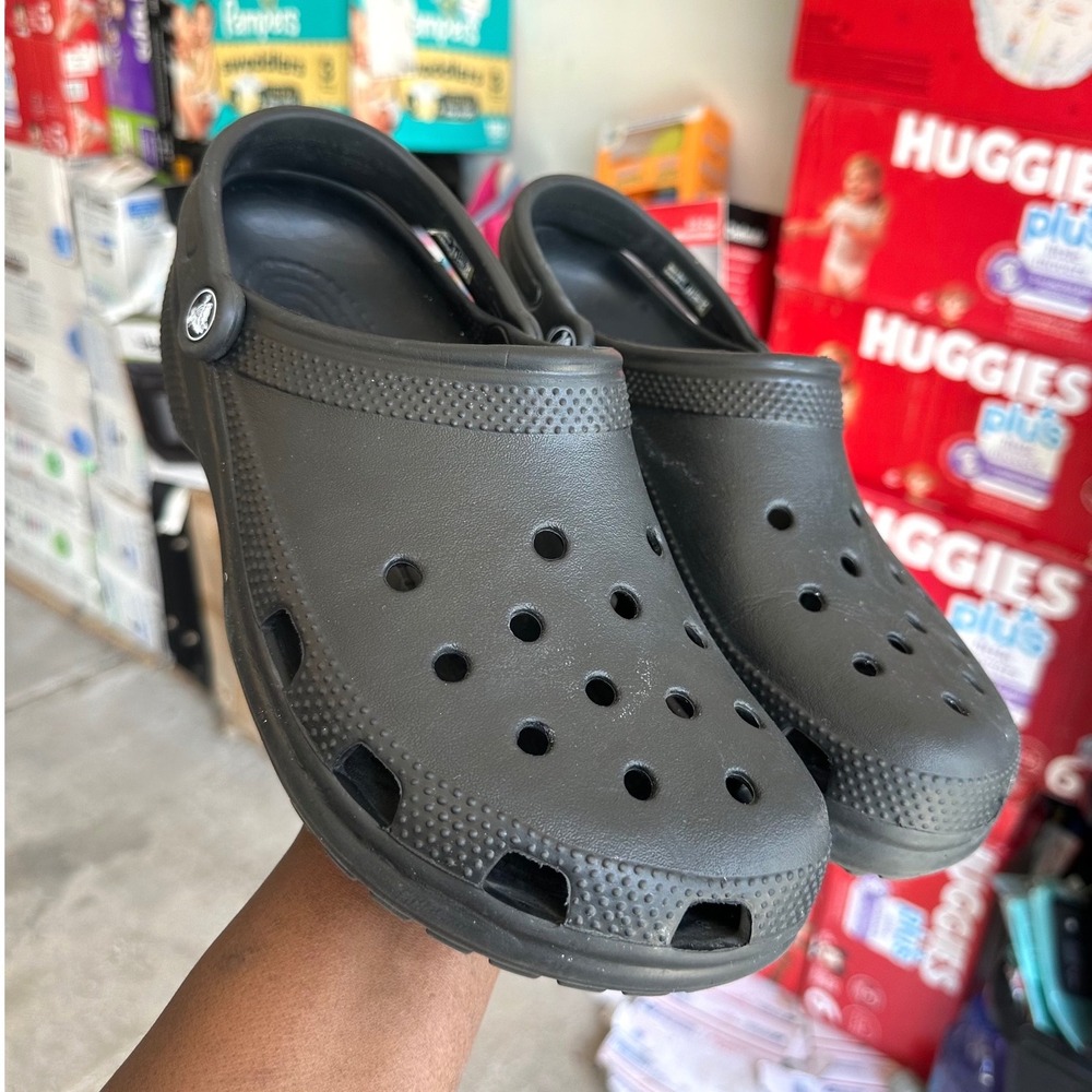Crocs Adult Classic Clogs Unisex Size M10 W12 Black Sandals - Picture 12 of 12